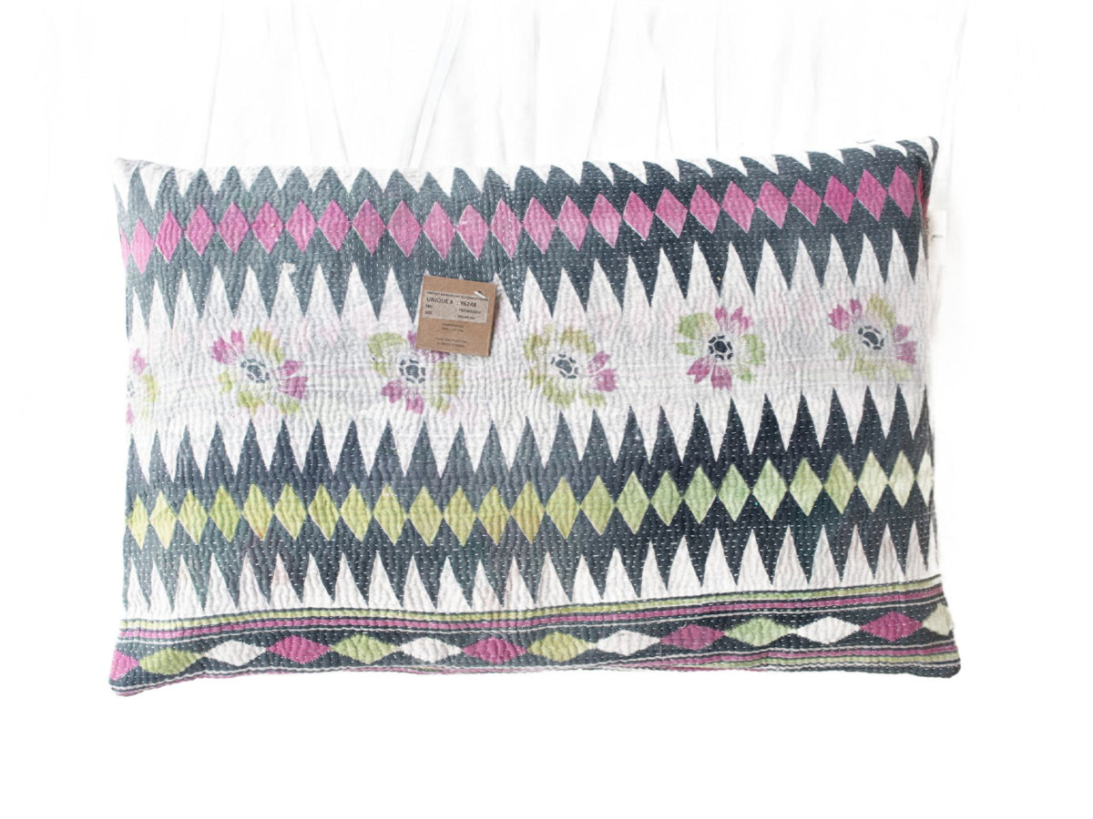 Sari pillowcase 60x40 cm in black with colorful Indian bohemian patterns, paisley and flowers in red, beige and gold tones - unique sari pillow with oriental vintage look